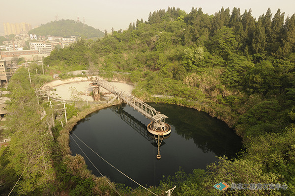 华新水泥厂厚浆池